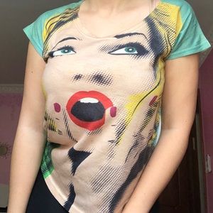 Surprised! Face Graphic Tee
